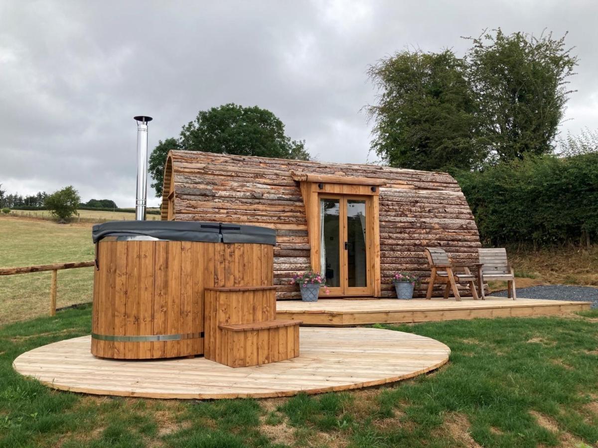 Delor - Bryntalch Glamping Pods Ξενοδοχείο Montgomery Εξωτερικό φωτογραφία